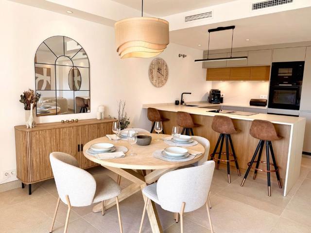 Casa adosada de alto standing en venta Estepona, Andalucía