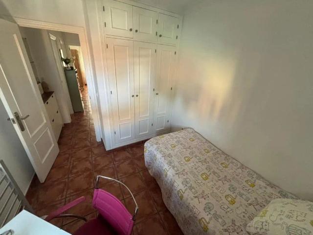 Casa adosada de alquiler en El Rinconcillo, Algeciras