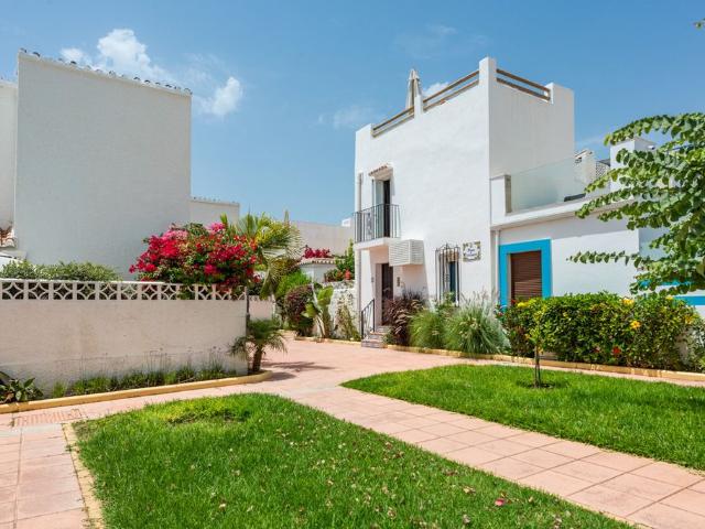 Casa adosada de lujo de 122 m2 en venta Estepona, España