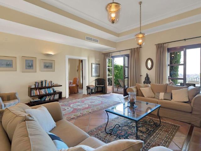 Casa adosada de lujo de 147 m2 en venta Benahavís, Andalucía