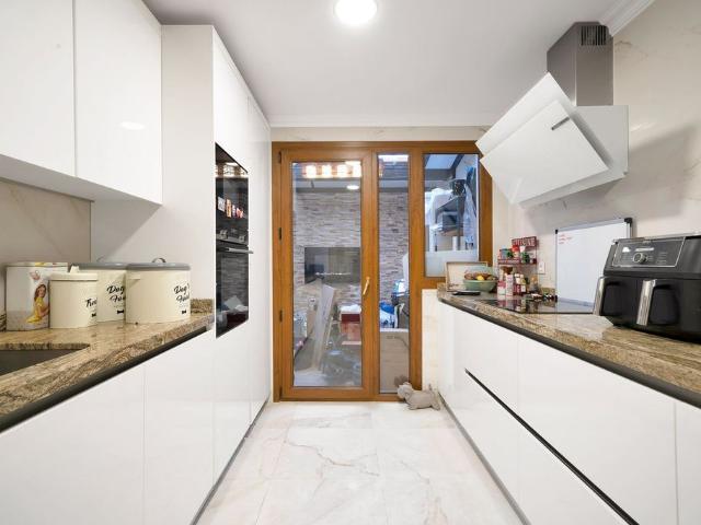 Casa adosada de lujo de 165 m2 en venta Estepona, España