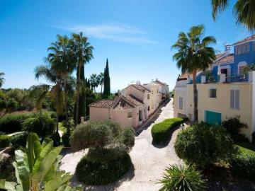 Plaza Juan Romero, Centro de Marbella, Camino de Camoján, Sierra Blanca, Urbanización Lomas de Puente Roman, Málaga, Andalucía, Andalucía