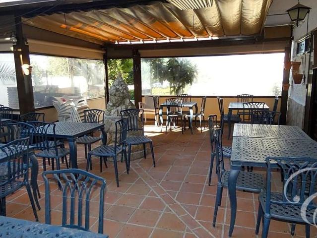 Casa adosada de lujo de 378 m2 en venta Alcaucín, Andalucía