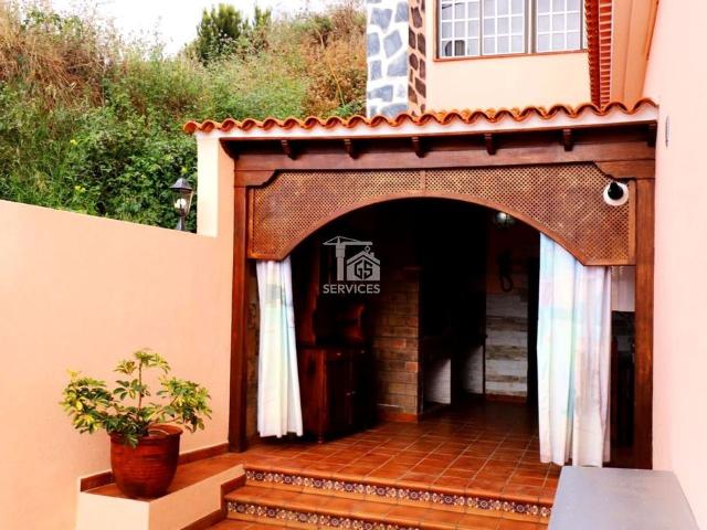 Casa adosada de lujo de 380 m2 en venta Los Silos, España