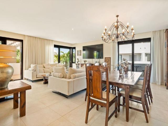 Casa adosada de lujo en venta Sotogrande, España