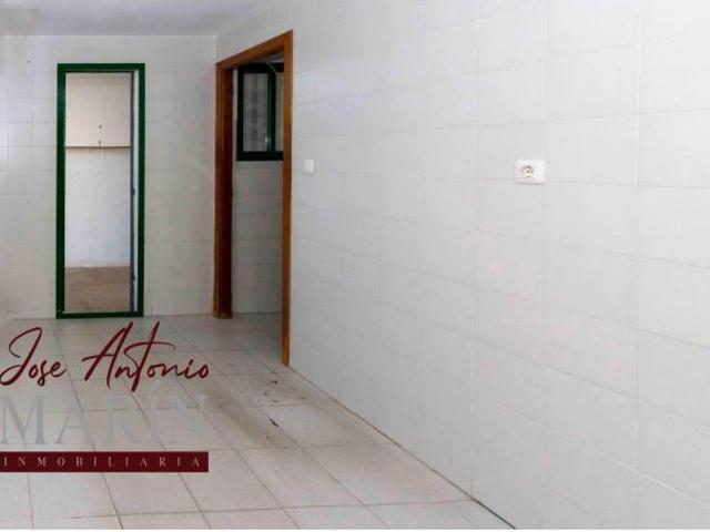 Casa adosada dúplex en Valdelacalzada