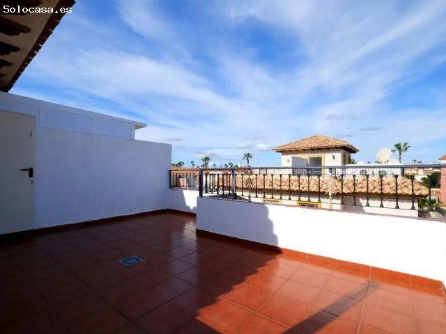 Casa adosada en Cabo Roig – Parcela espaciosa y excelente ubicación | Orihuela Costa