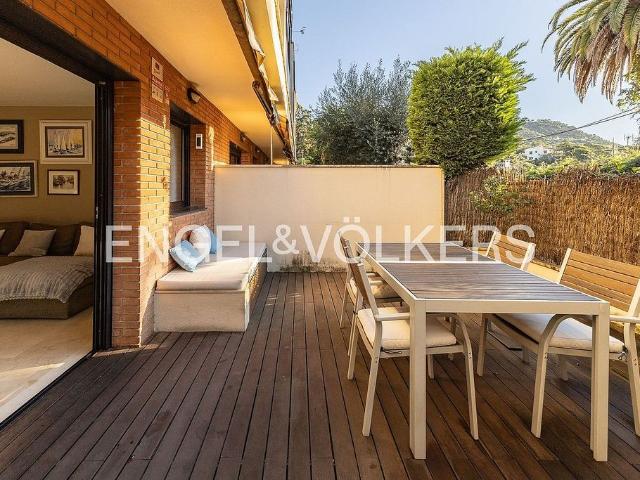 Casa adosada en alquiler en Cabrils, de 242 m² 4 habitaciones por 3.500