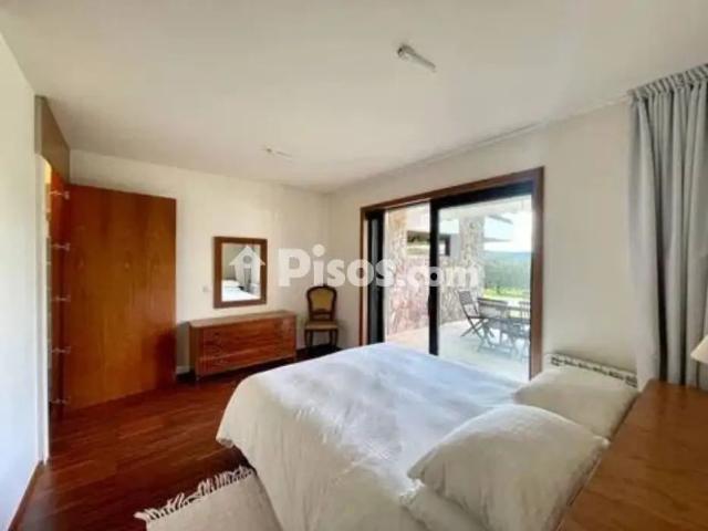 Casa adosada en alquiler en Calle Calle Baixada A Praia de Menduina, 54
