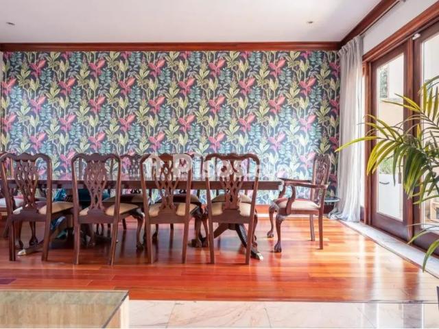 Casa adosada en alquiler en Calle >Av. de Fuentelarreina, Número >