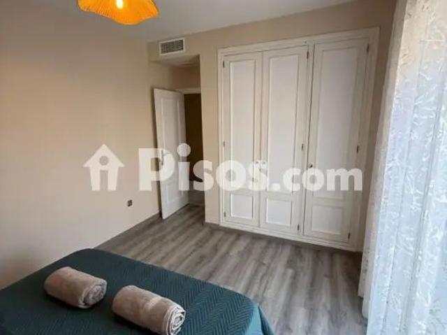 Casa adosada en alquiler en Calle García de la Escuela
