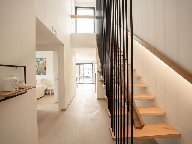 Casa adosada en alquiler en calle De la Pedrera, Santa Cristina d´Aro, de 135 m² 4 habitaciones por 3.300