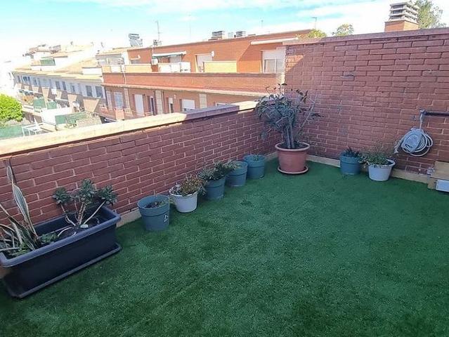 Casa adosada en alquiler en calle Del Doctor Robert, Reus, de 180 m² 5 habitaciones por 1.400