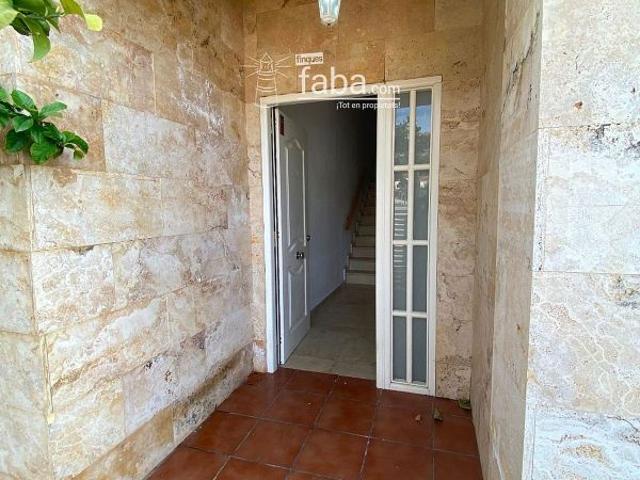 Casa adosada en alquiler en calle Illes Filipines, Calafell, de 204 m² 4 habitaciones por 1.500