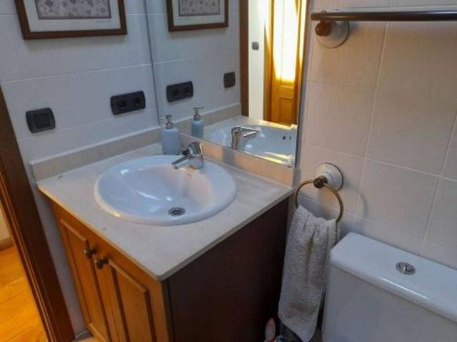Casa adosada en alquiler en calle Major, Bellver de Cerdanya, de 150 m² 4 habitaciones por 3.000