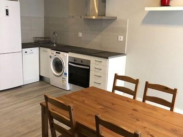 Casa adosada en alquiler en calle Mare de Deu Dels Desamparats, Hospitalet de Llobregat, L´, de 45 m² 1 habitación por 850