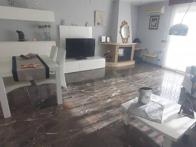 Casa adosada en Alquiler en Centre Eixample – Can Llobet