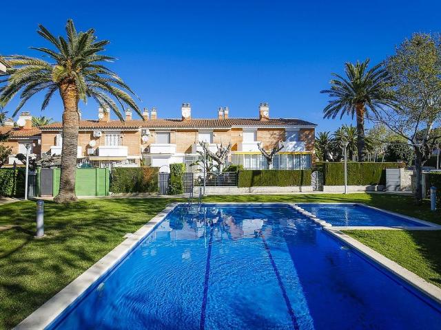 Casa adosada en alquiler en avenida Vilafortuny, Cambrils, de 116 m² 3 habitaciones por 900