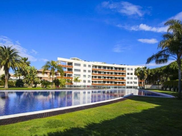 Casa adosada en alquiler en avenida Del Sol, Cambrils, de 150 m² 4 habitaciones por 995