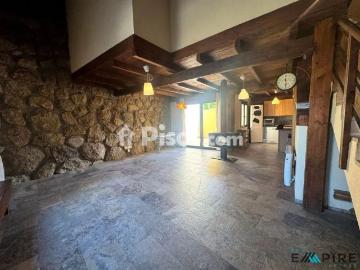 Casa adosada en alquiler en Avenida Leoncio Ciudad Morano, cerca de Calle Eras