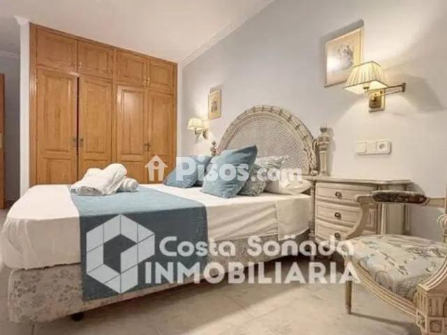 Casa adosada en alquiler en Benissa Pueblo