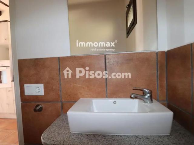 Casa adosada en alquiler en Disseminat