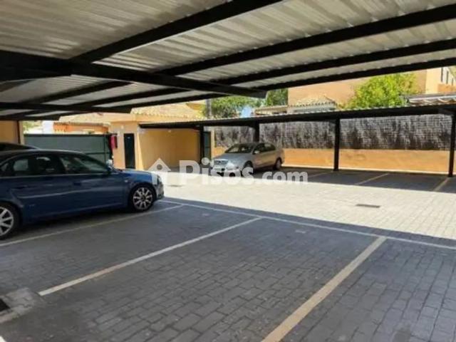 Casa adosada en alquiler en El Águila Las Redes Fuentebravía