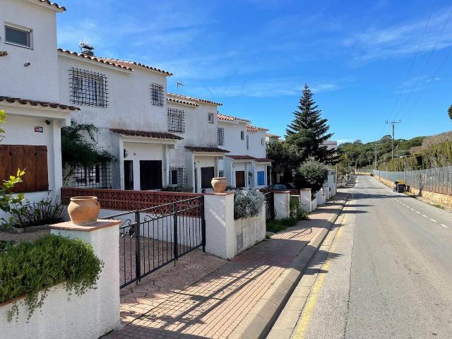 Casa adosada en Alquiler en La Fosca Cala Margarida