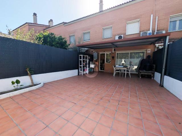 Casa adosada en Alquiler en Martorell