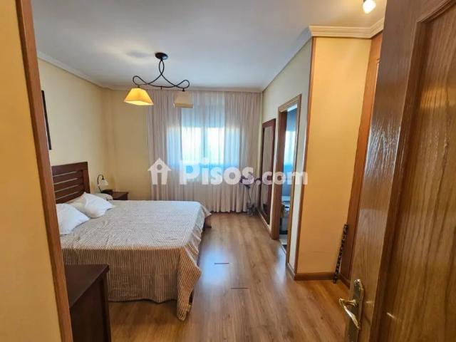 Casa adosada en alquiler en Miguelturra