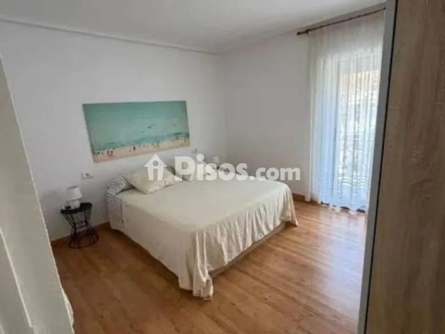 Casa adosada en alquiler en Nucli Urbà