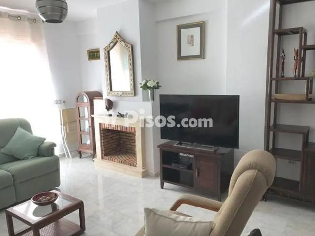 Casa adosada en alquiler en Nuevo Portil