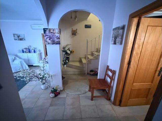 Casa Adosada en Residencial Tranquilo – Almonte, Huelva