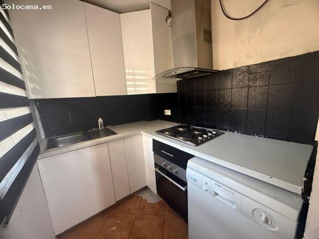 CASA ADOSADA EN TORREBLANCA PARA REFORMAR DE 3 HAB 1 BAÑO Y OTRO INCOMPLETO