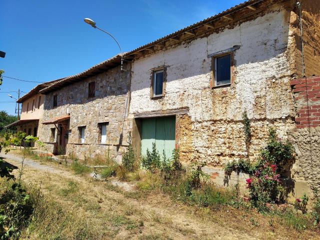 Casa adosada en Tr Iglesia 2 CF, Laguna de Negrillos León