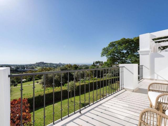 Casa adosada en venta Benahavís, España