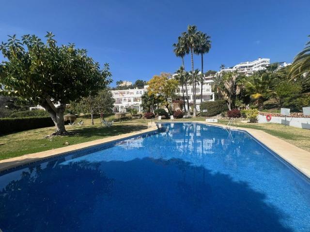 Casa adosada de alto standing de 269 m2 en venta Benahavís, España