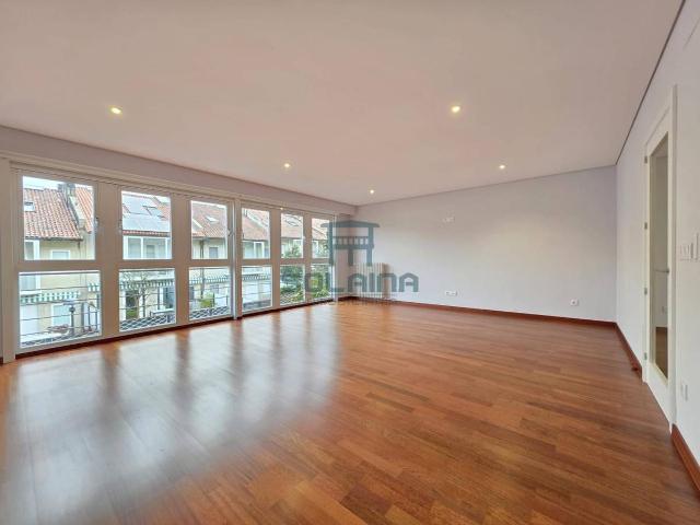 Casa adosada en Venta en Couto