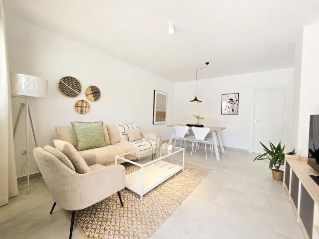 Casa adosada en venta en Cox. Casas adosadas.