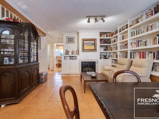 Casa adosada en venta en Cobeña. ¡CHALET ADOSADO EN COBEÑA!. Casas adosadas.