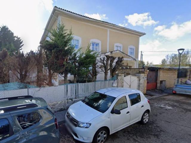 Casa adosada en Venta en Cogollos
