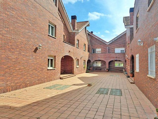 Casa adosada en Venta en Colonia