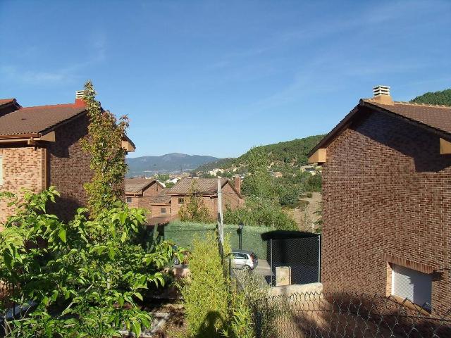Casa adosada en Venta en Collado Mediano
