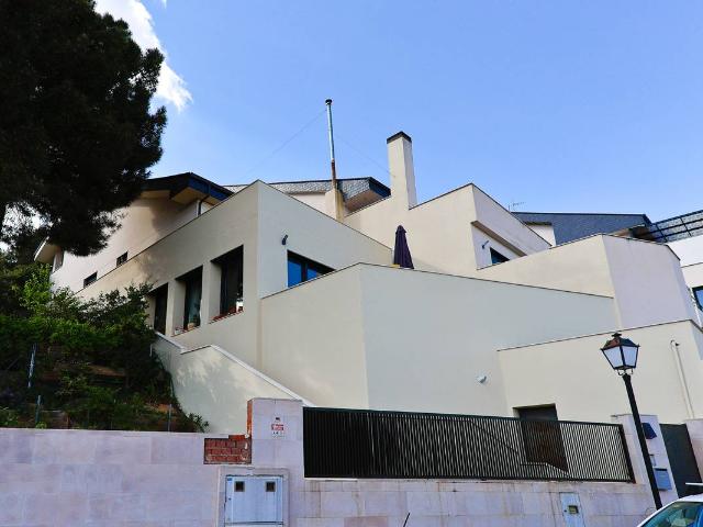 Casa adosada en Venta en Collado Mediano