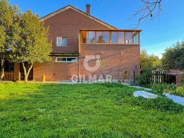 Casa adosada en Venta en Collado Mediano
