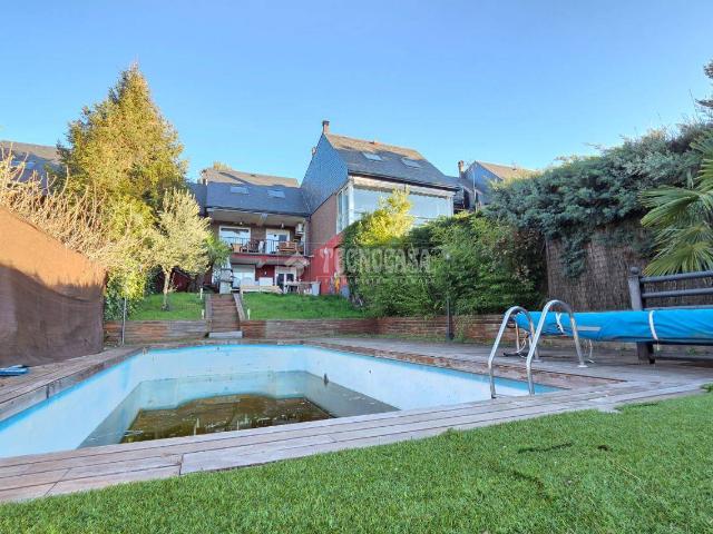 Casa adosada en Venta en Collado Mediano