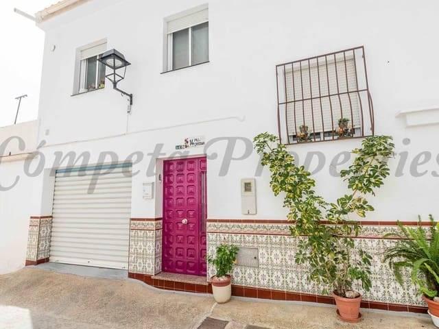 Casa adosada en Venta en Cómpeta