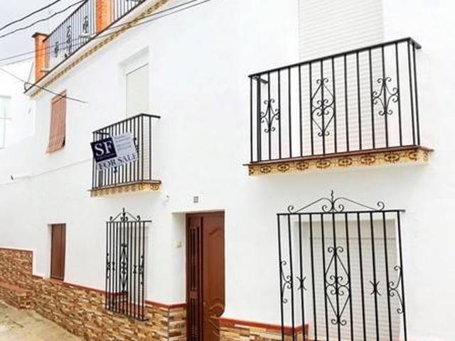 Casa adosada en Venta en Cómpeta