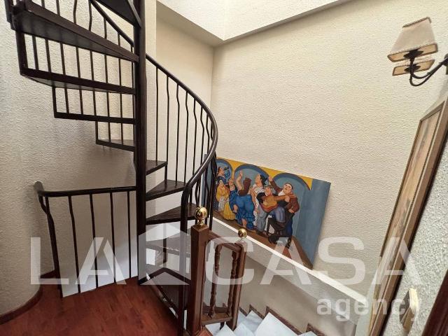 Casa adosada en Venta en Condequinto