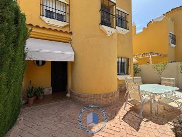 Casa adosada en Venta en Condequinto